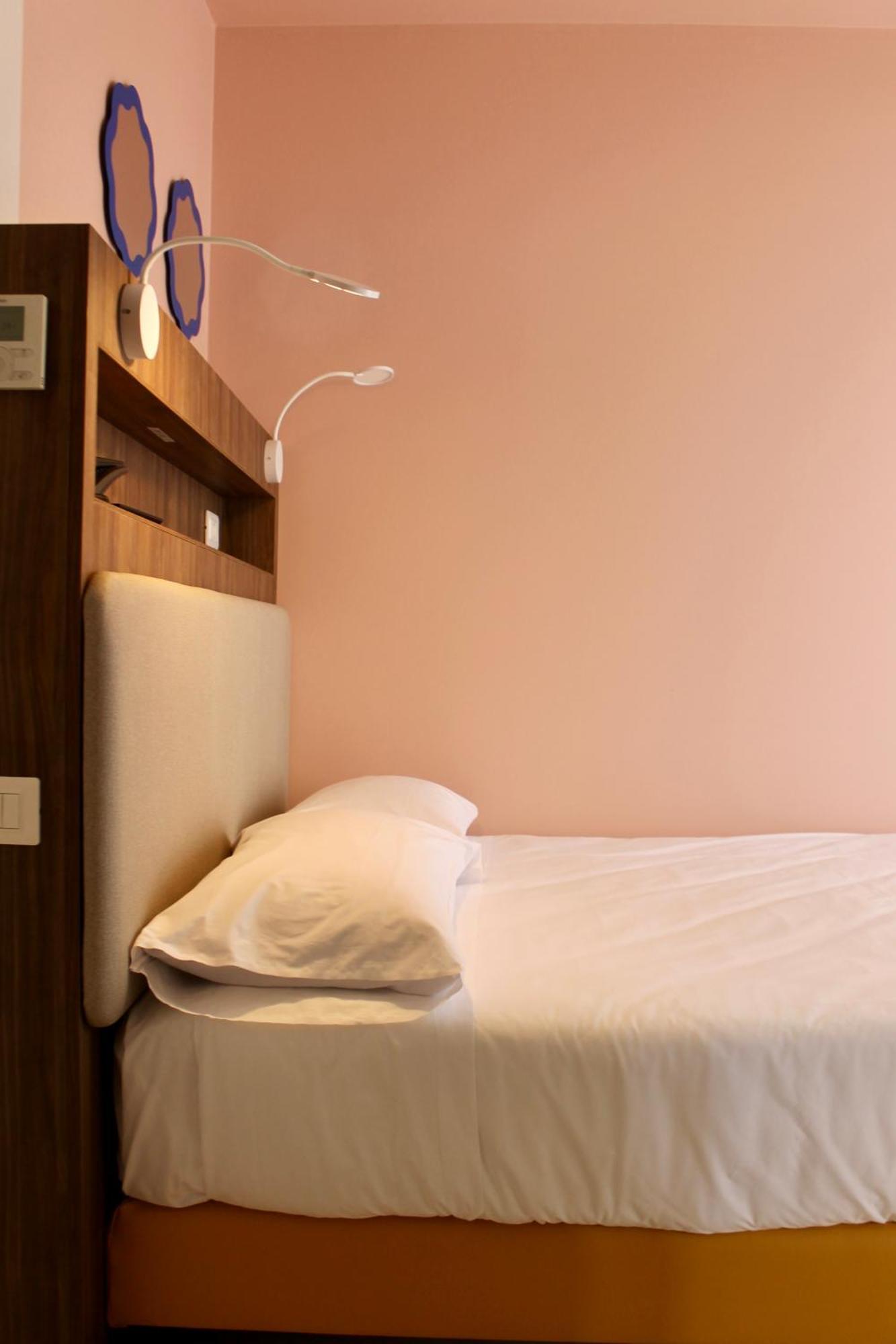 Miralago Hotel 3*