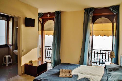 Hotel Miralago